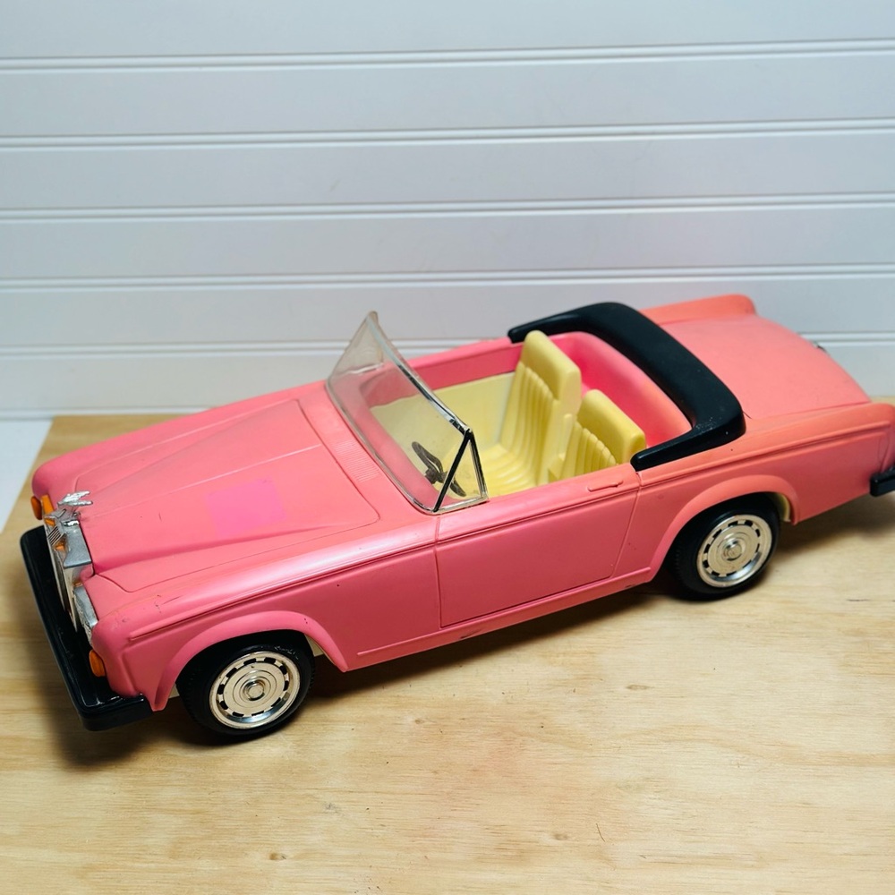 Vintage 1980’s Barbie Pink Rolls Royce Convertible Toy Car by Zima 20” Long